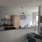 Apartment Spazioso Attico Fronte Mare Albenga