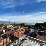 Spazioso Attico Fronte Mare 公寓 阿尔本加