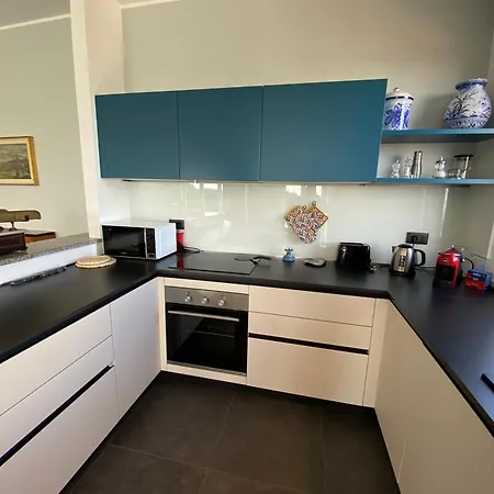 Appartement Spazioso Attico Fronte Mare
