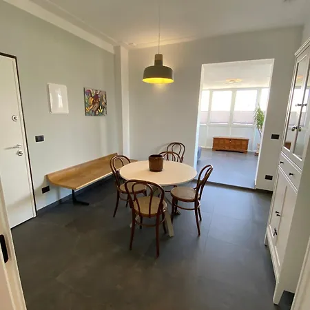 Appartement Spazioso Attico Fronte Mare