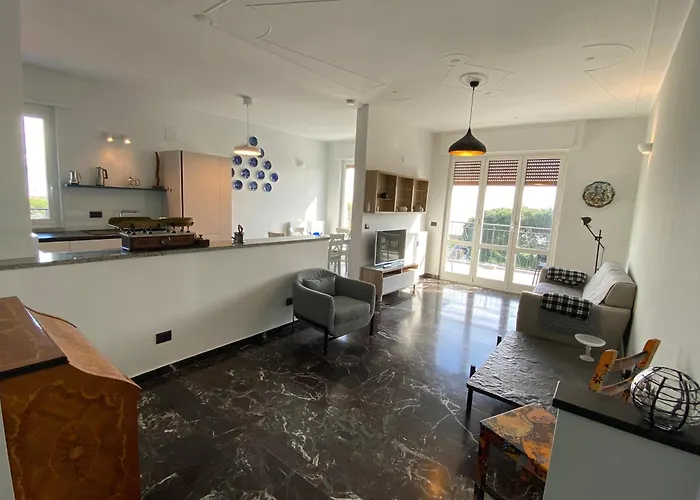 Apartman Spazioso Attico Fronte Mare